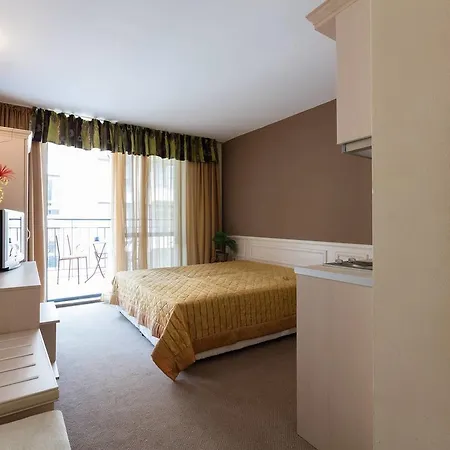 ❤ Quite Studio With Balcony & Kitchen Avalon❤sh❤